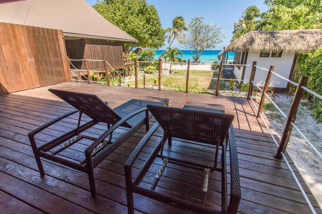 Le Coconut Lodge Avatoru Exterior photo